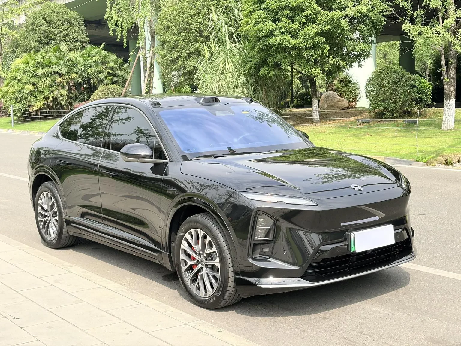 NIO EC6