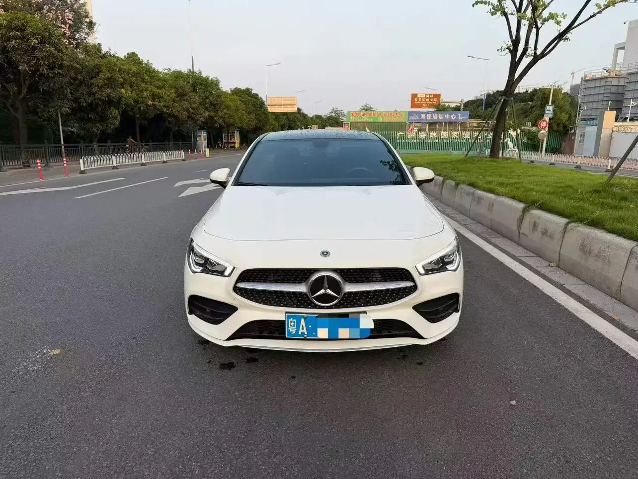 Mercedes-Benz CLA