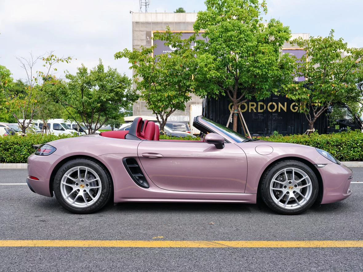 Porsche 718