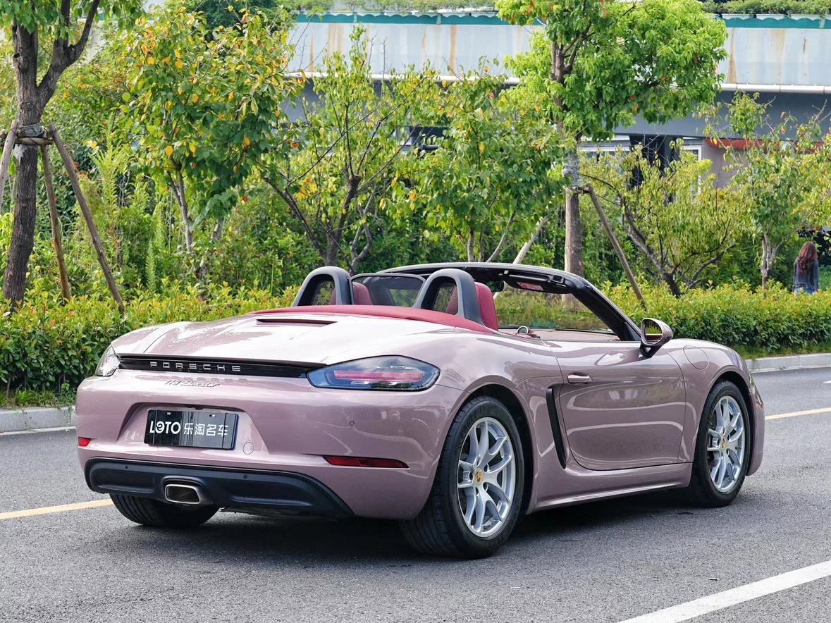 Porsche 718