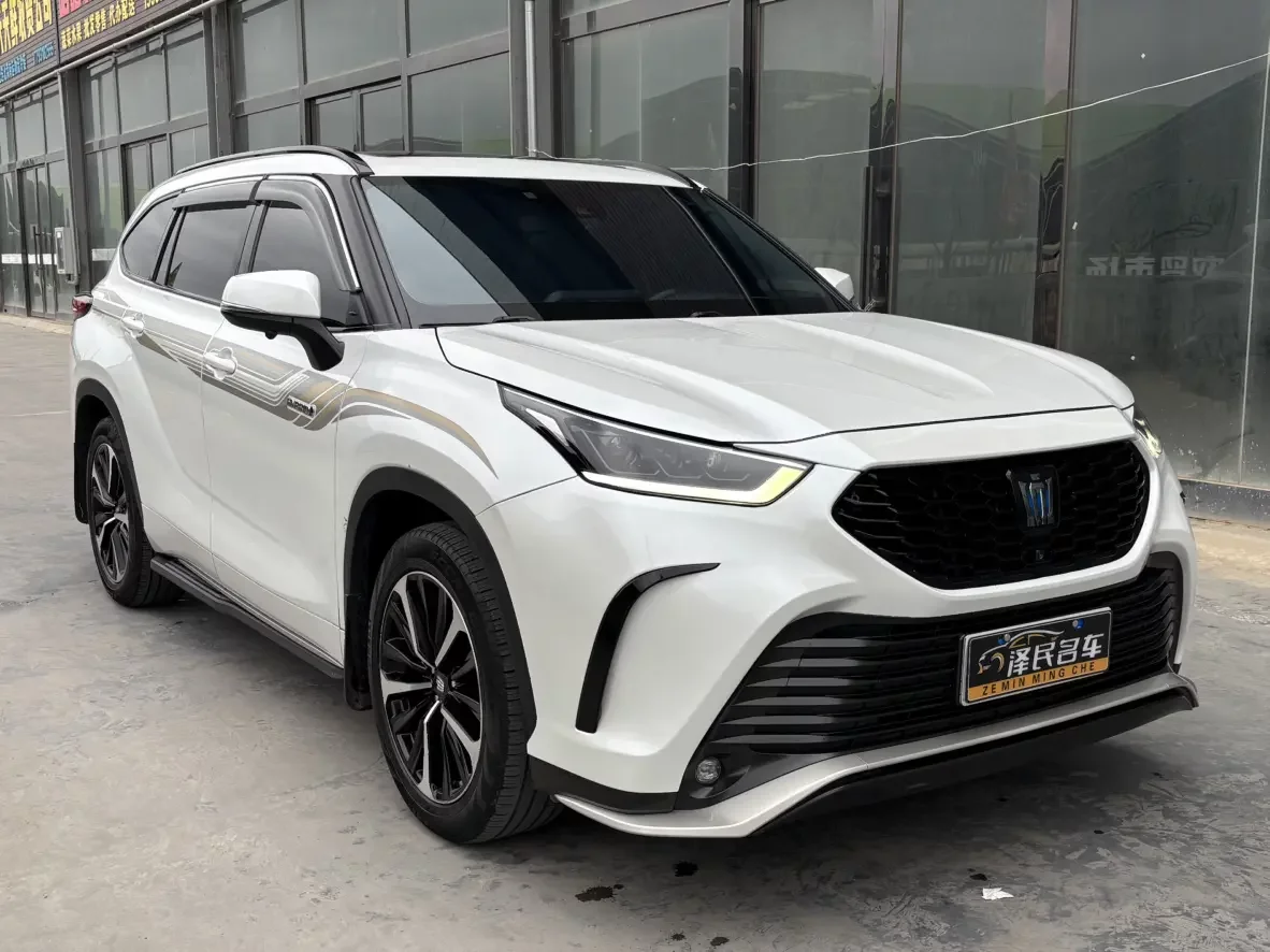 Toyota Crown Kluger