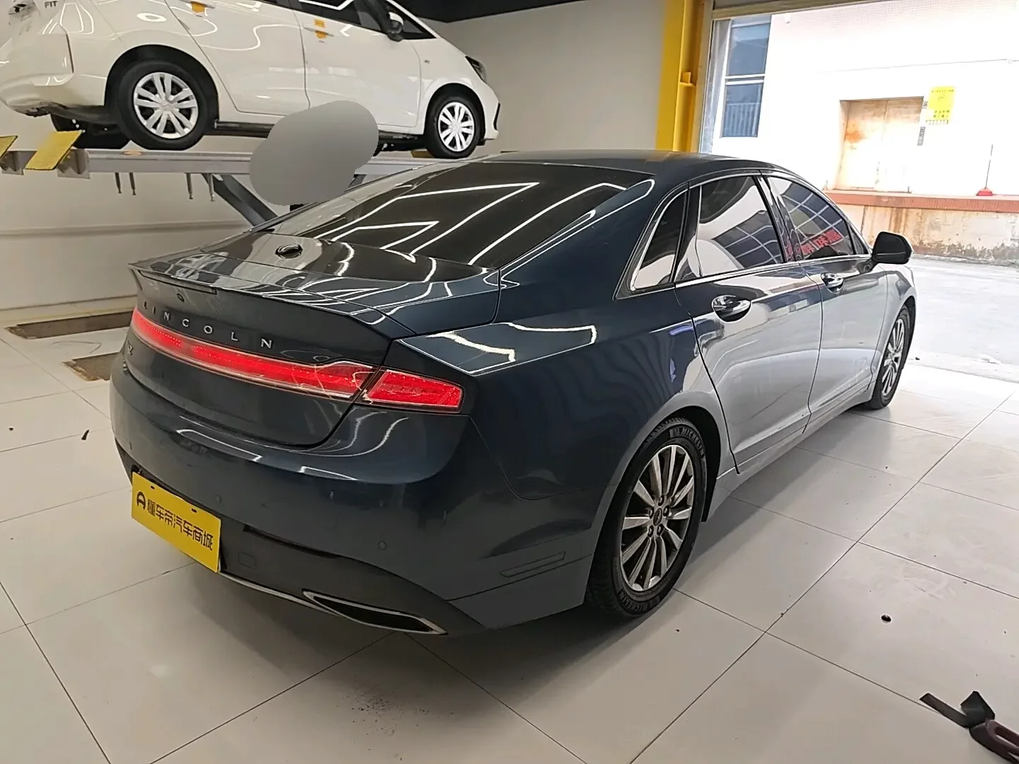 Lincoln MKZ  из Китая