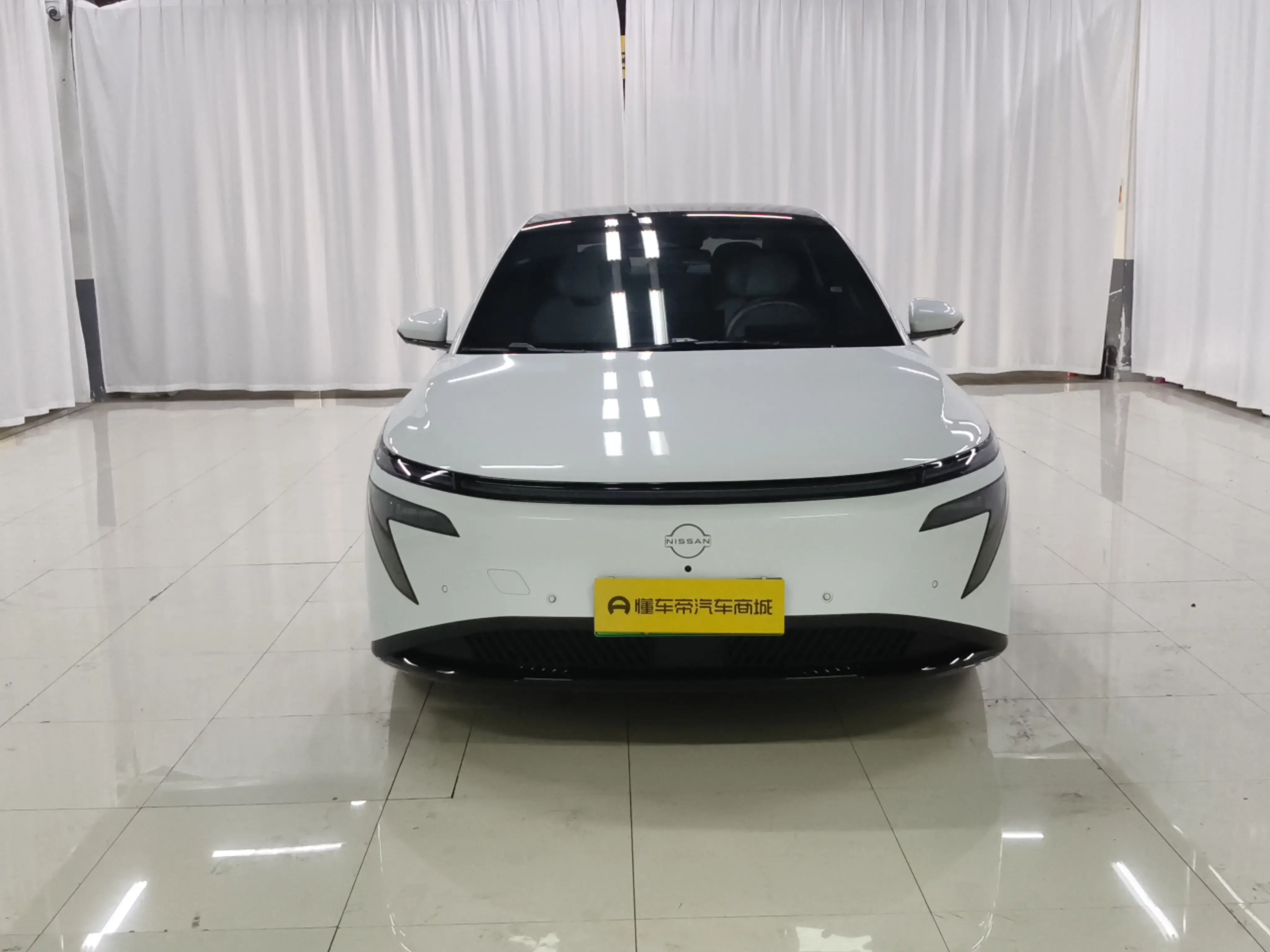 Nissan N7