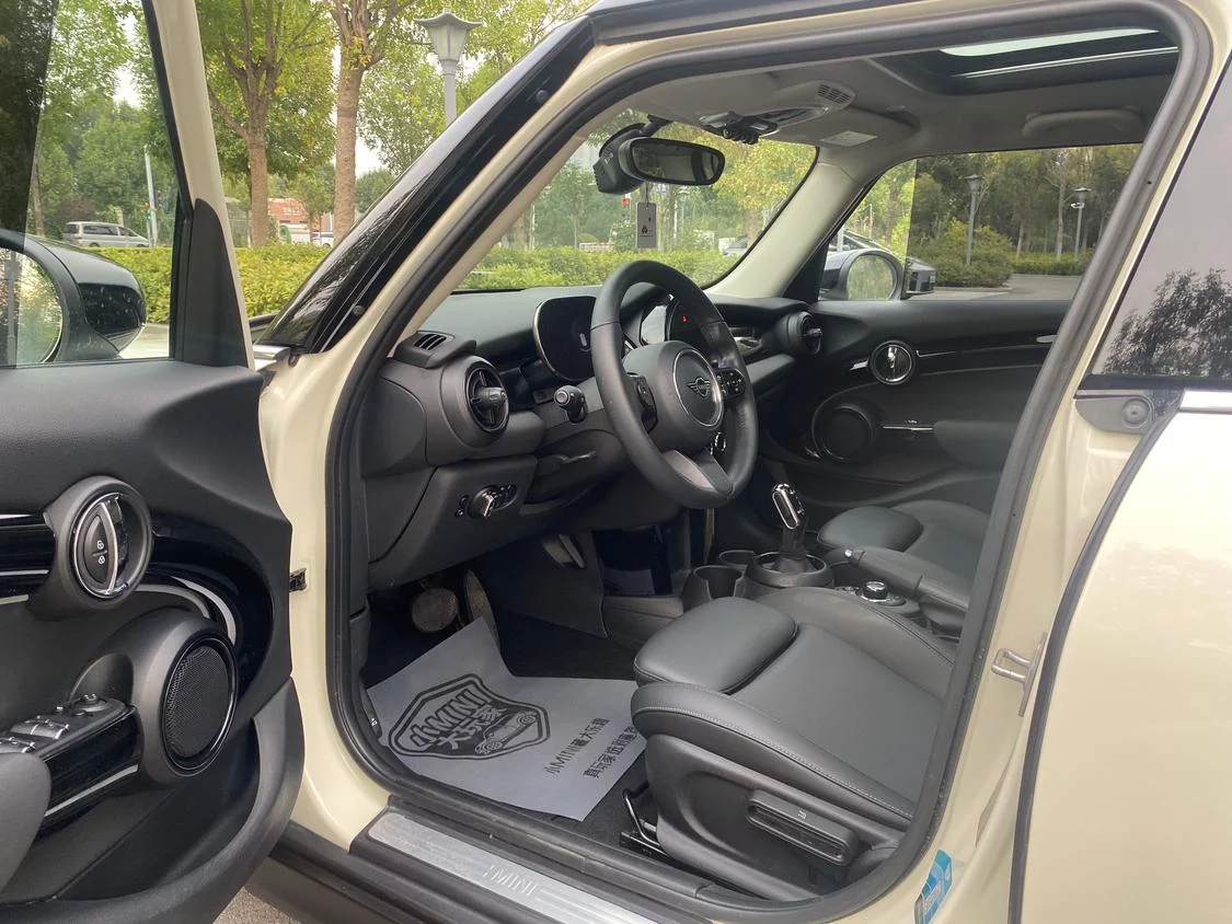 MINI MINI