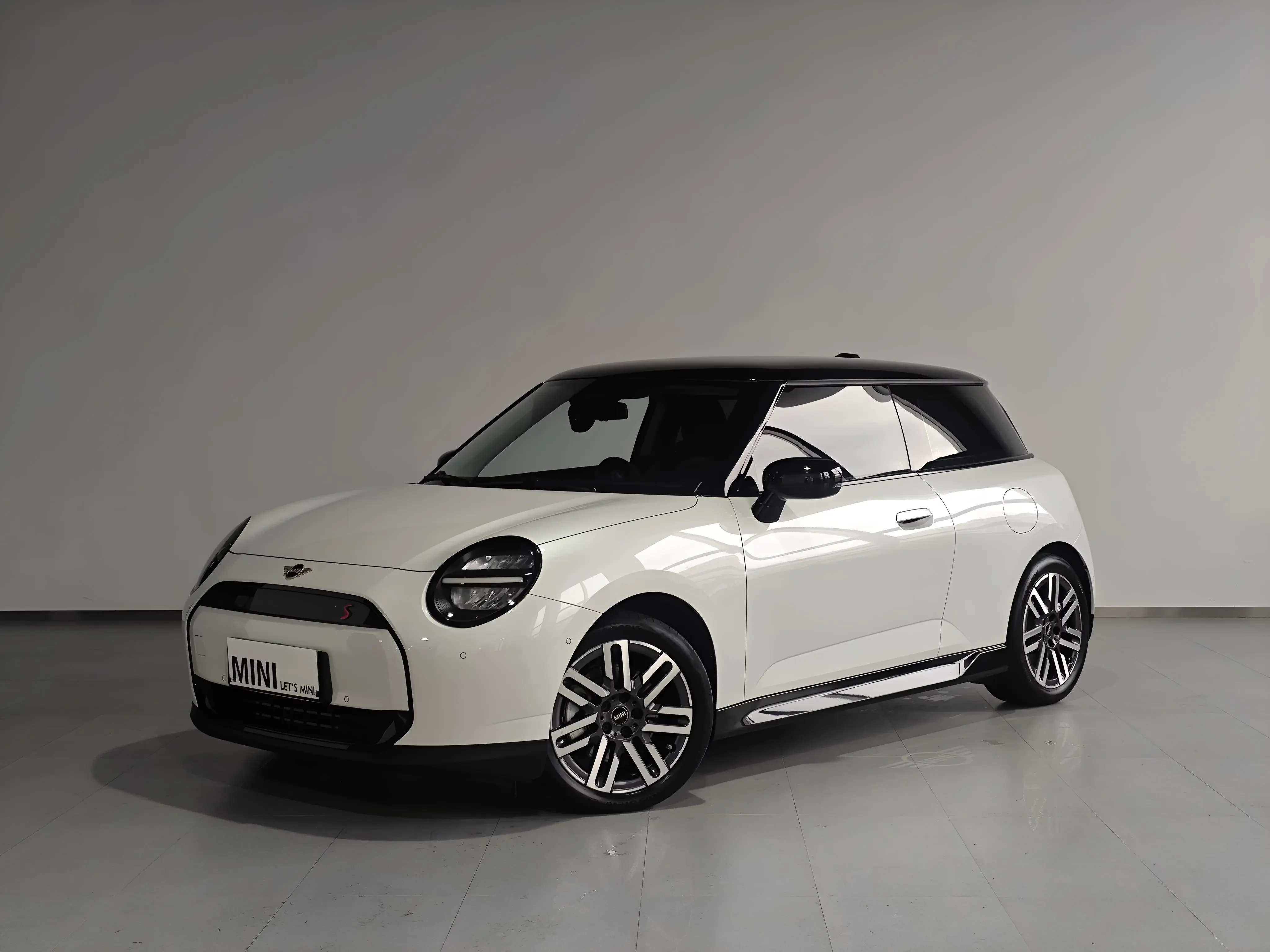 MINI ELECTRIC MINI COOPER