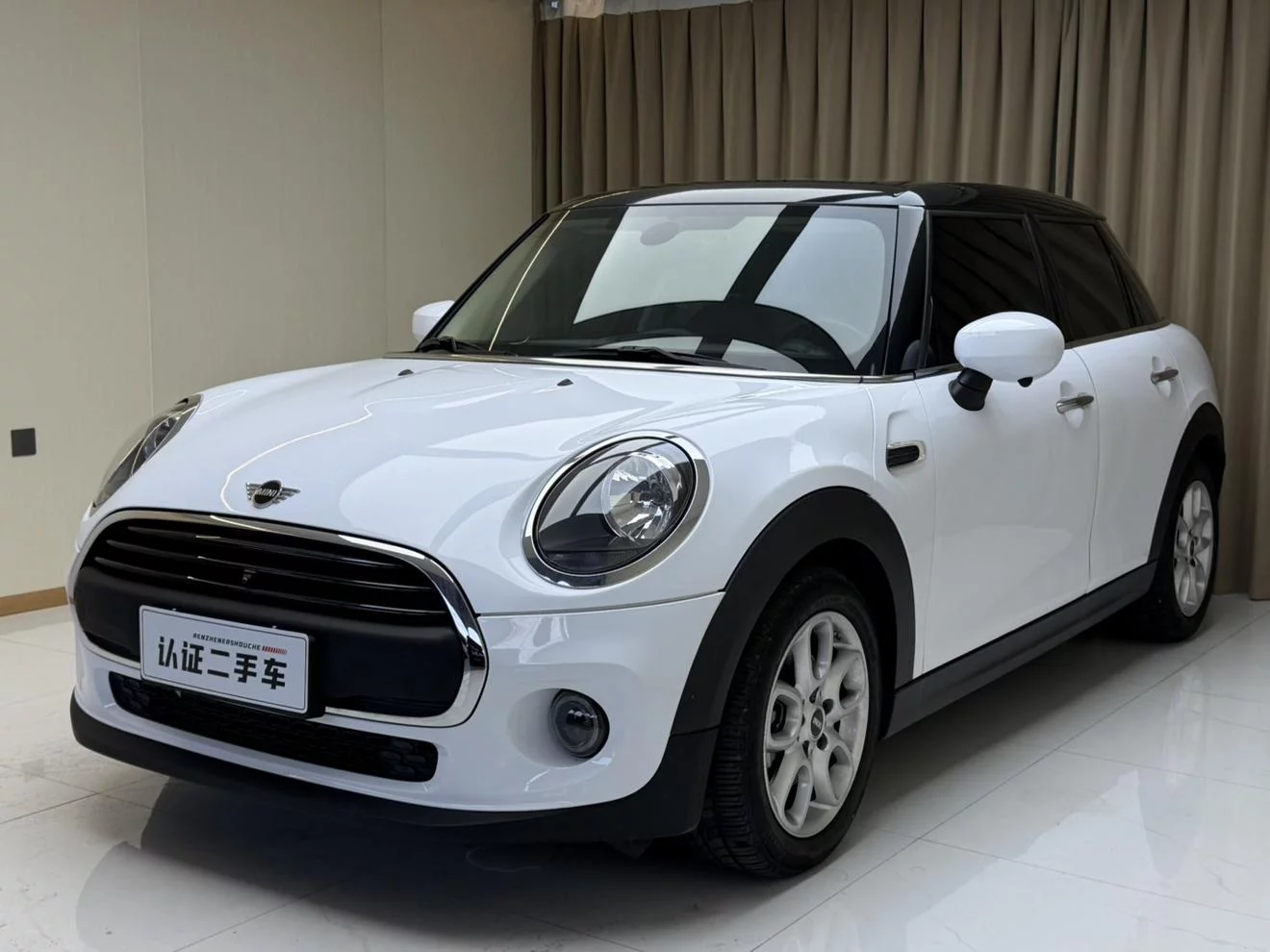 MINI MINI
