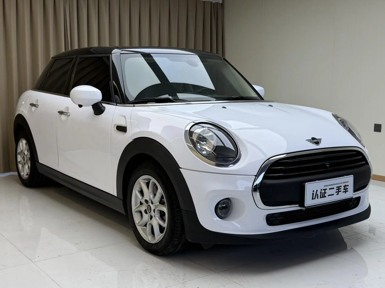 MINI MINI
