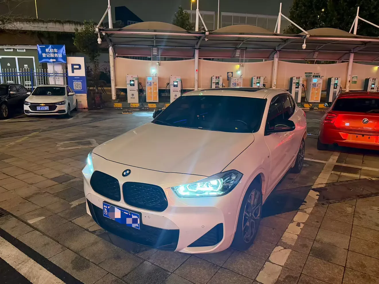 BMW X2