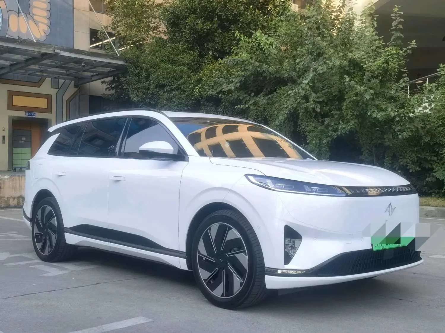 Dongfeng Yipai 008