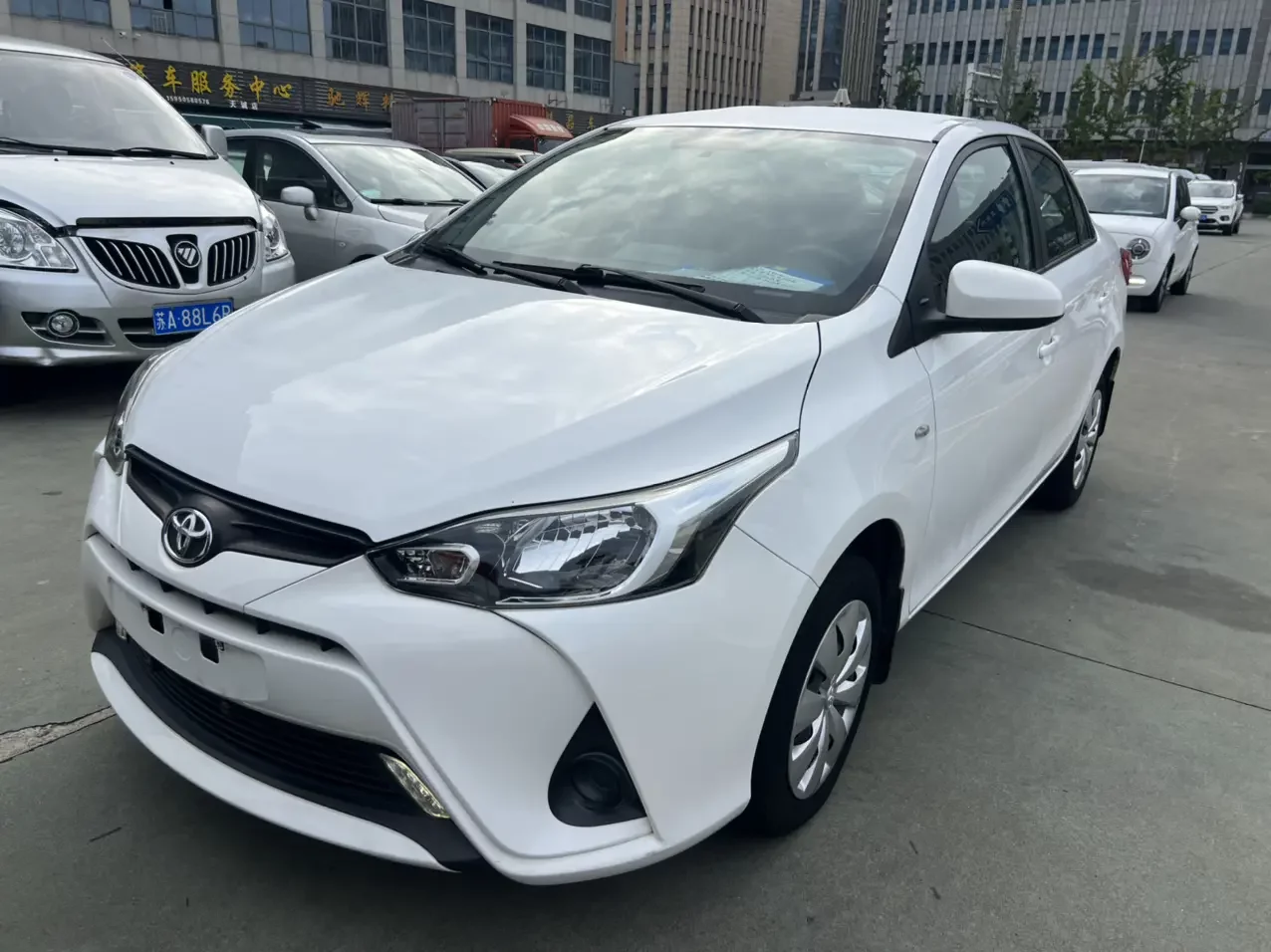 Toyota YARiS L Enjoy
