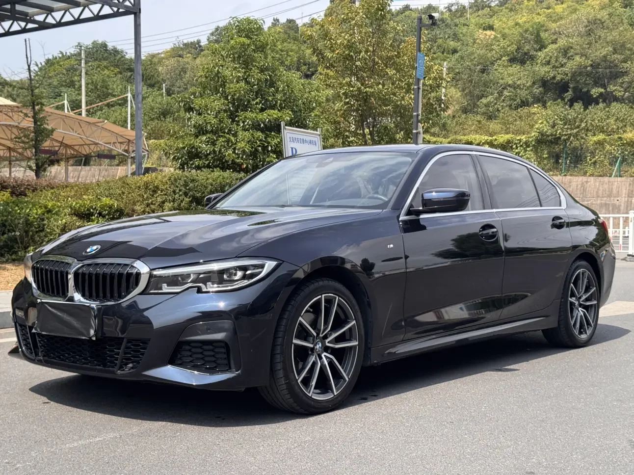 BMW 3-SERIES