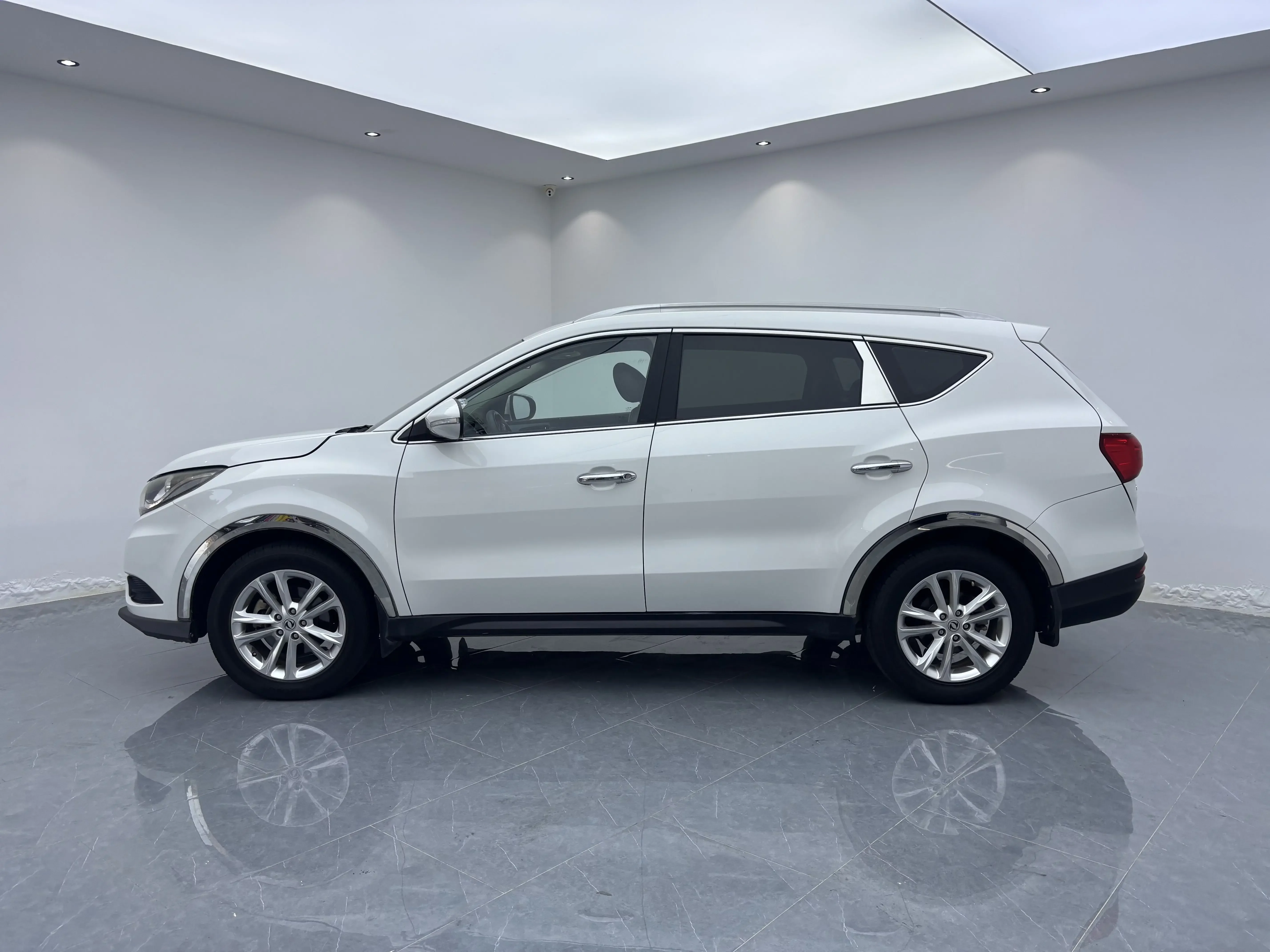 Dongfeng Fengon 580