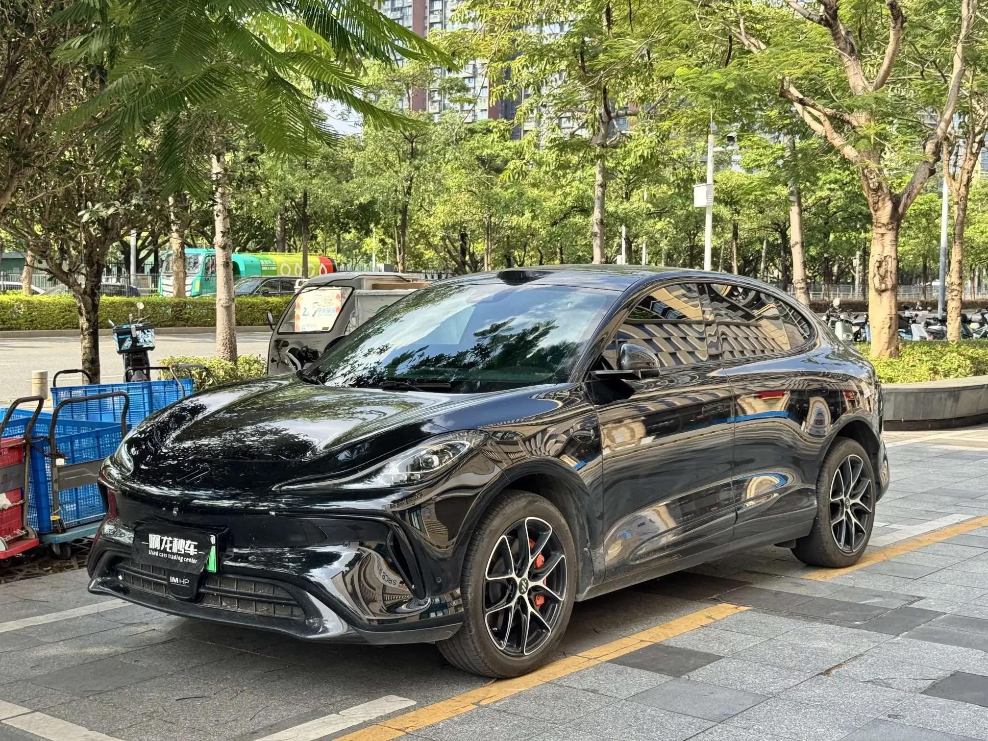 IM Motors Zhiji LS6