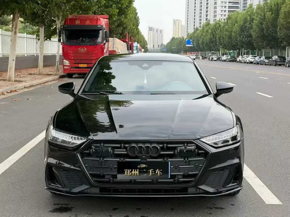 Audi A7L