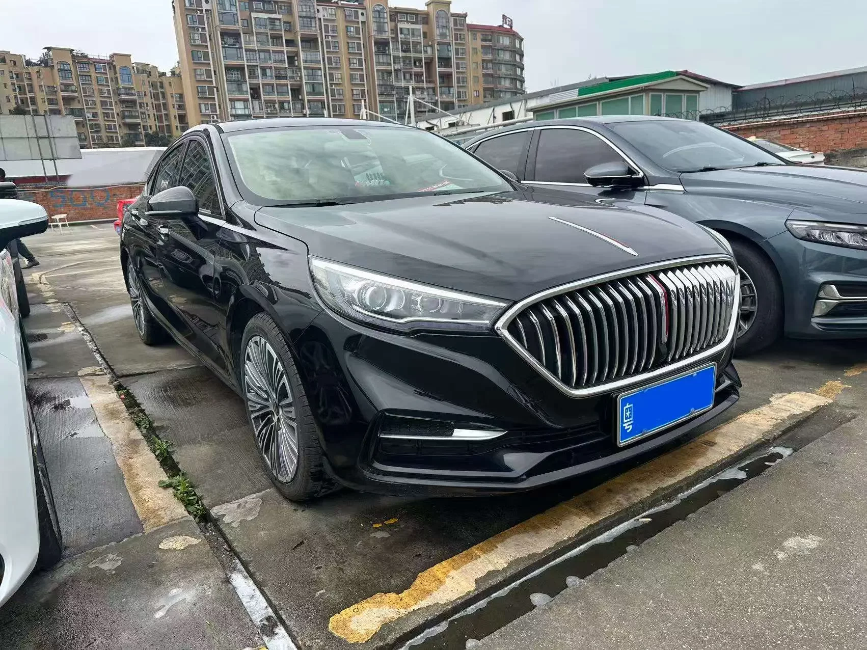 Hongqi H5 classic