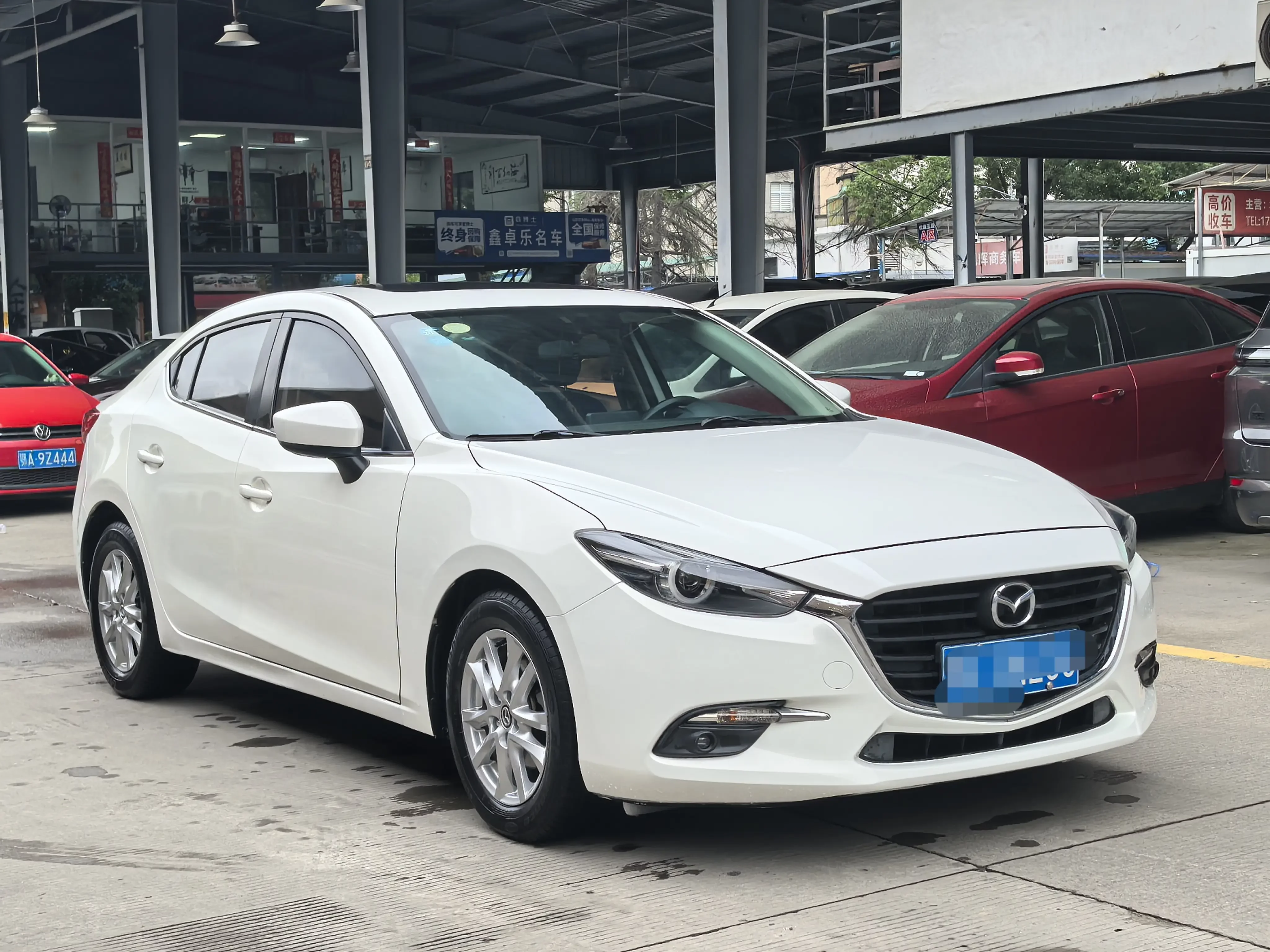 Mazda Axela