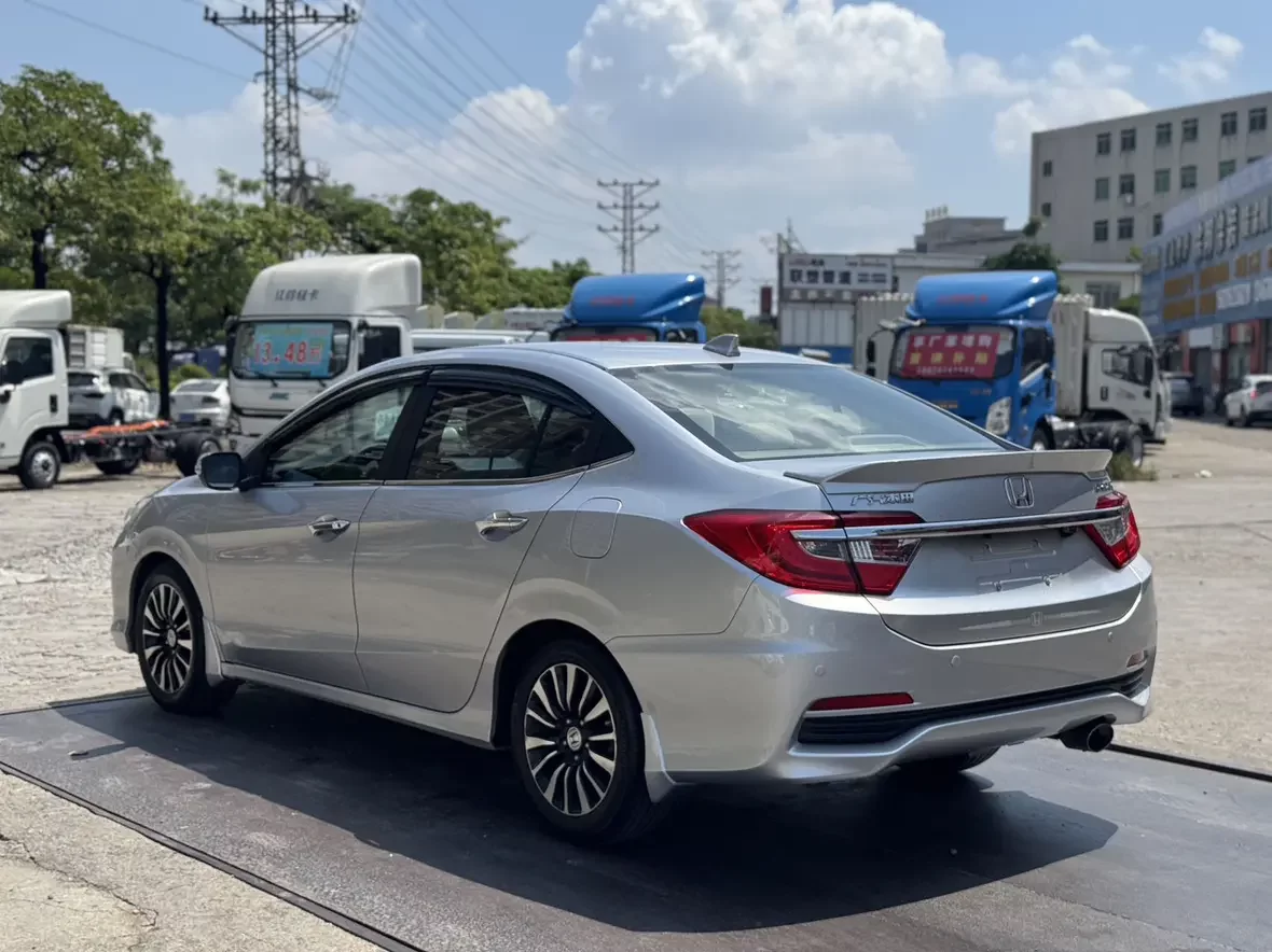 Honda Crider