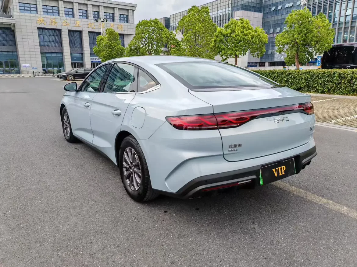 BYD Qin L DM