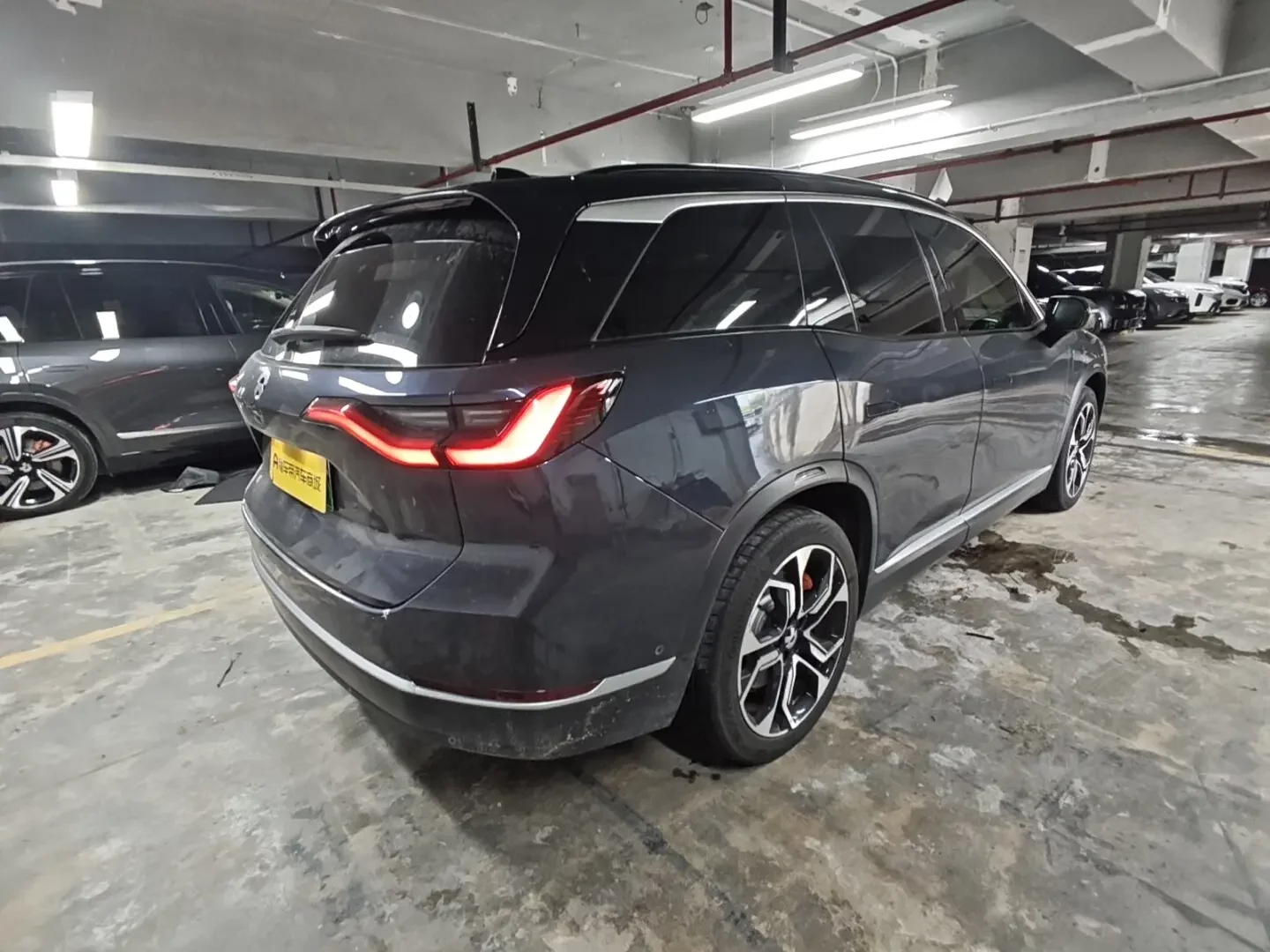 NIO ES8