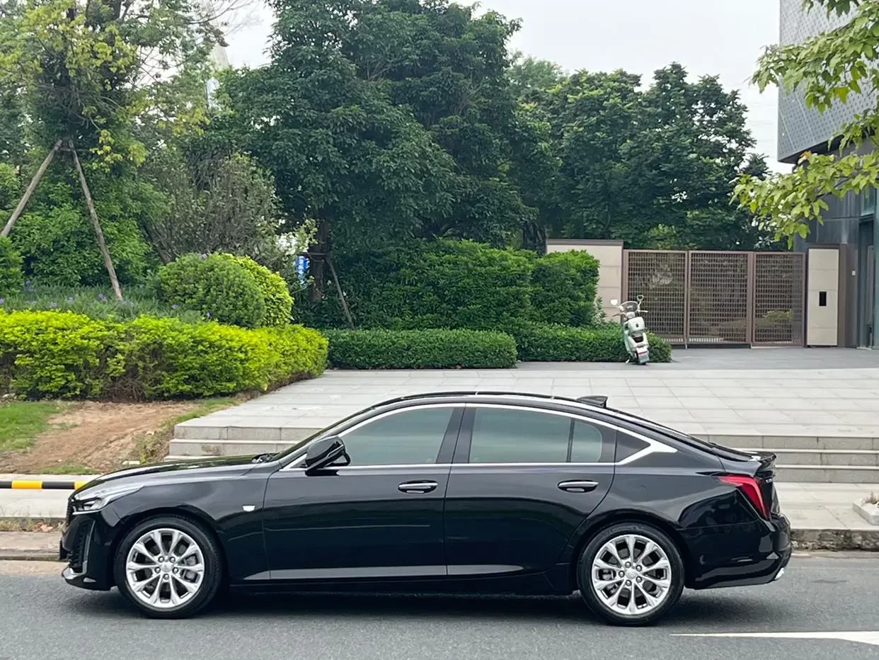 Cadillac CT5