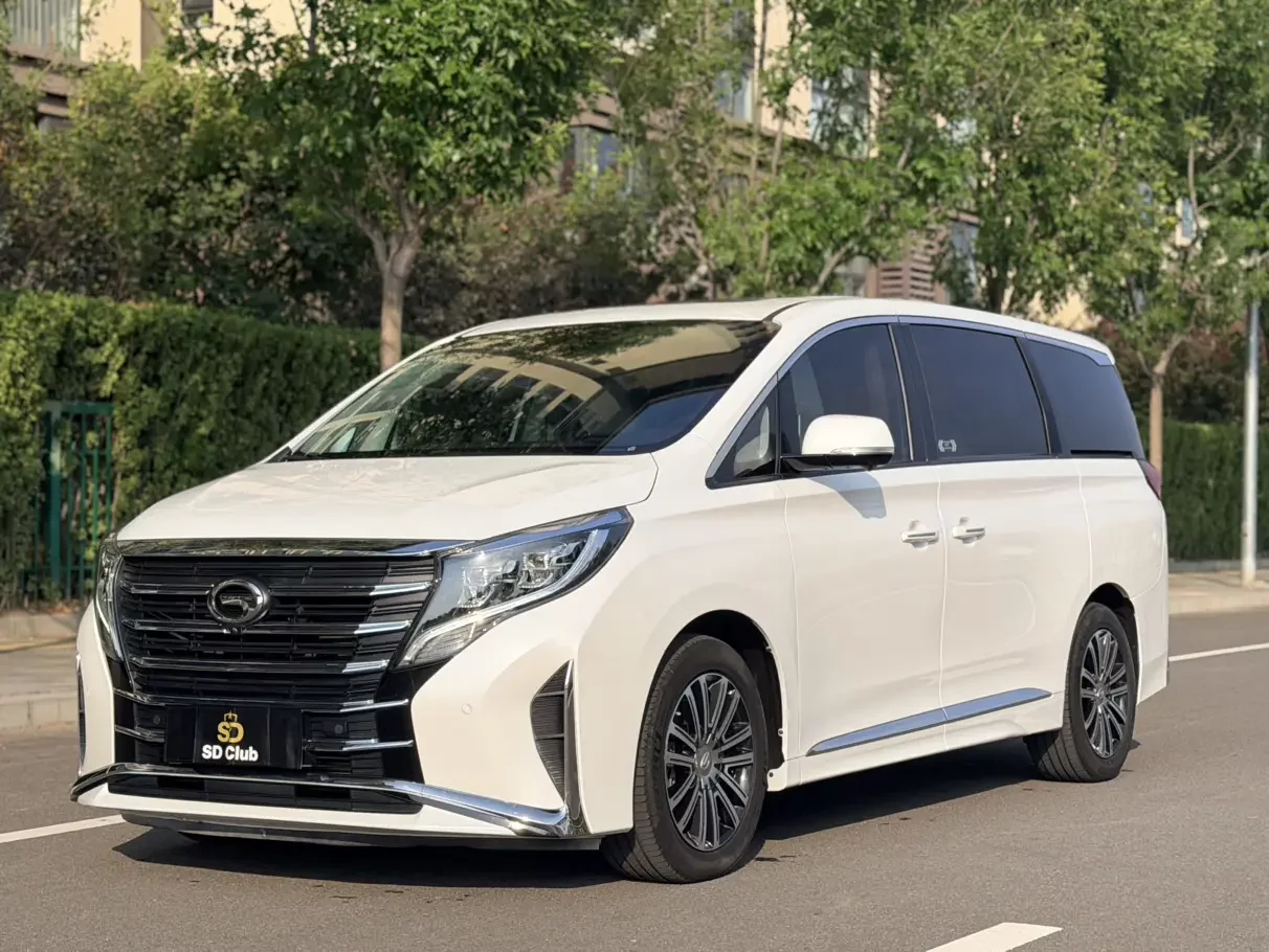 GAC Trumpchi M8