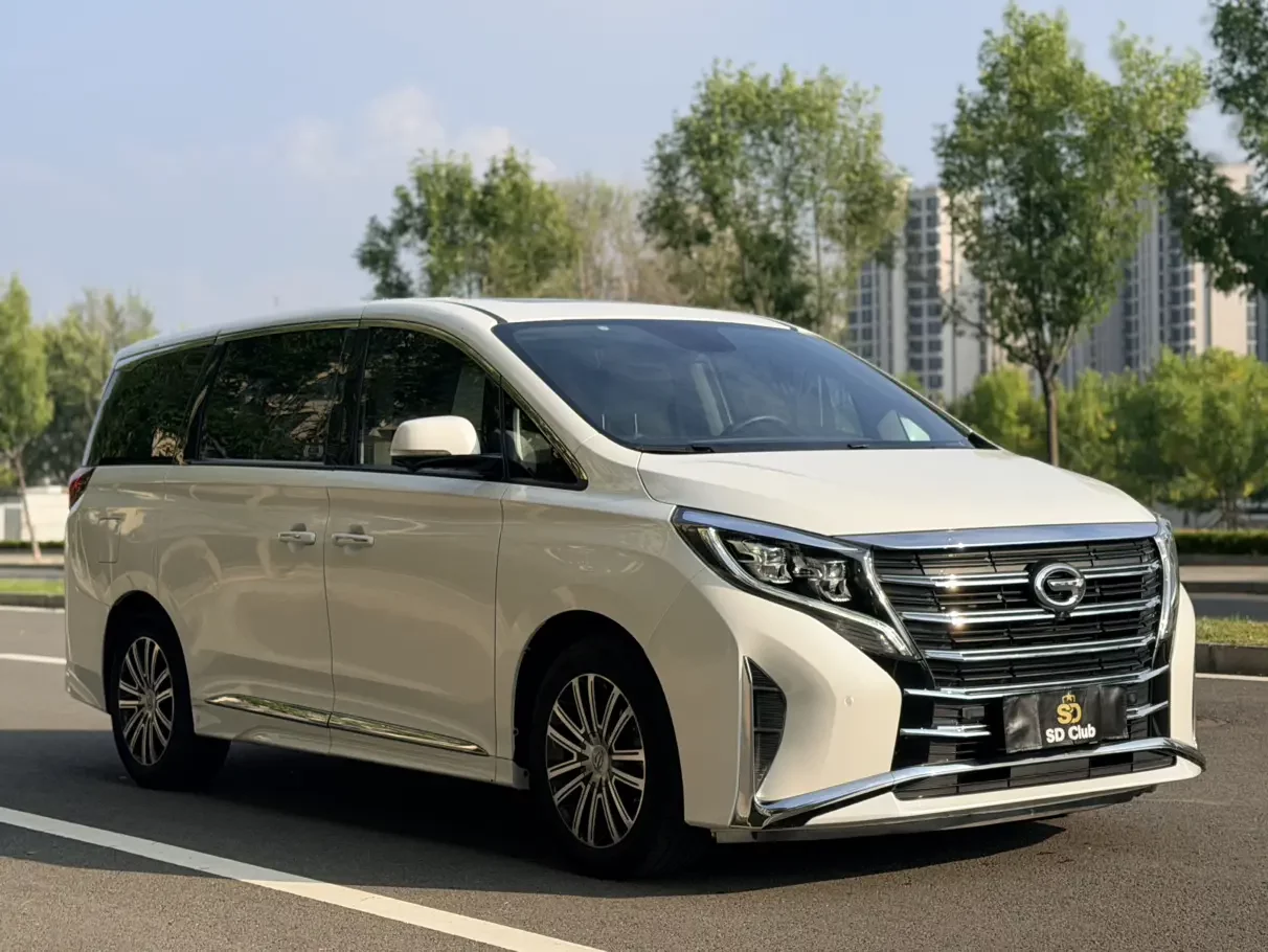 GAC Trumpchi M8