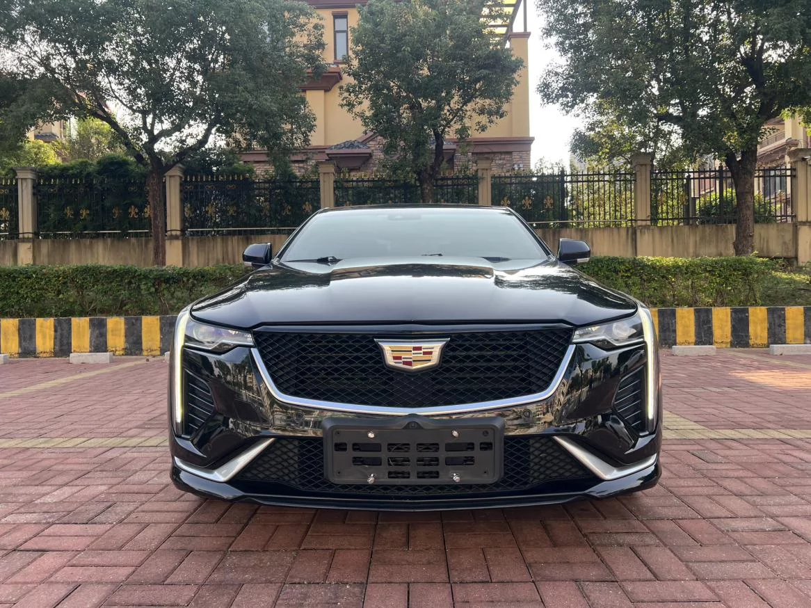 Cadillac CT4