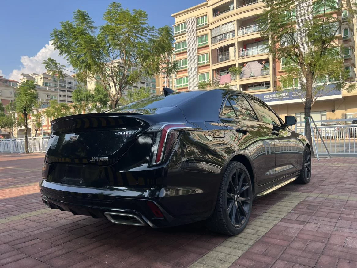 Cadillac CT4