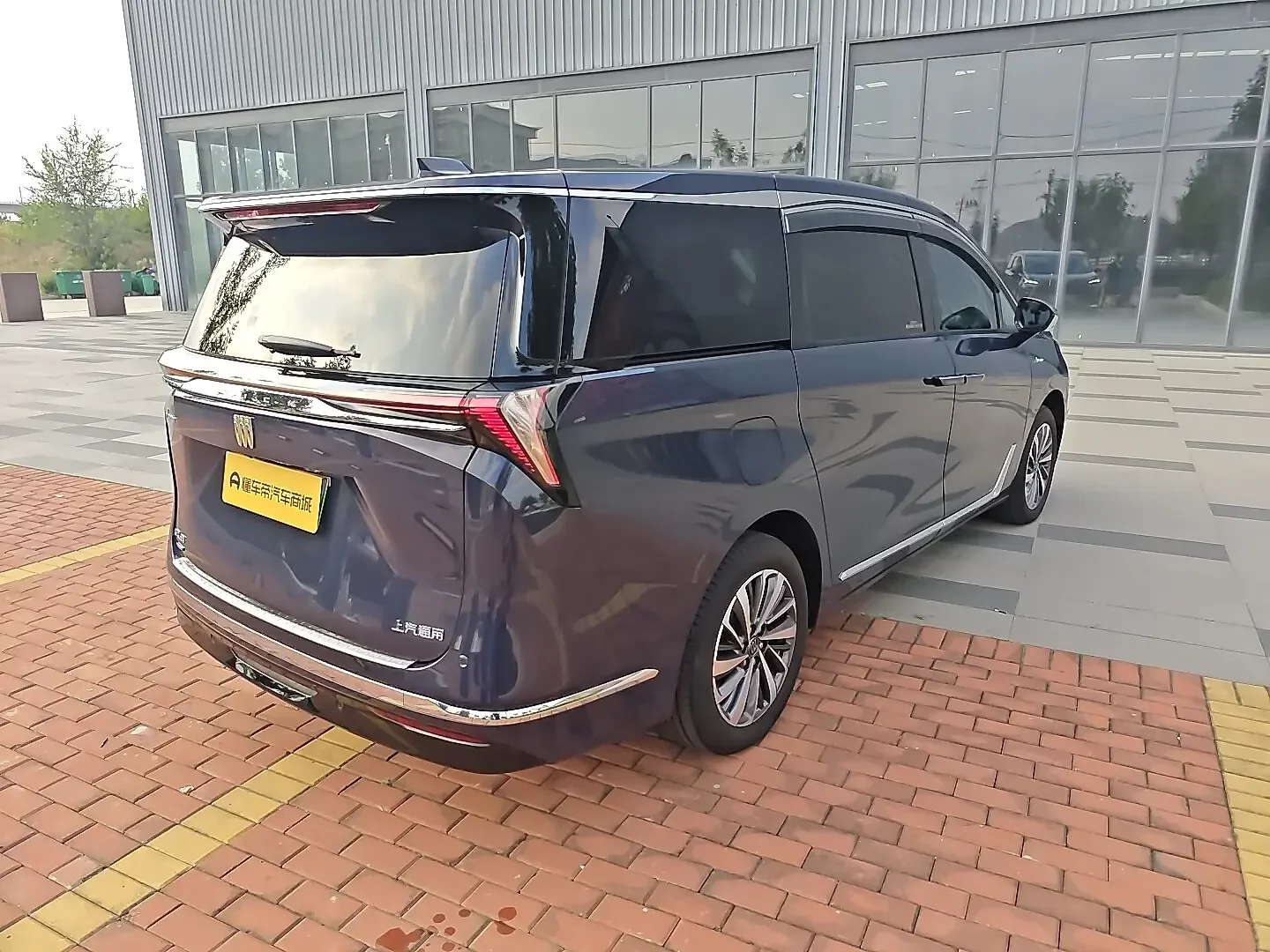 Buick GL8 PHEV