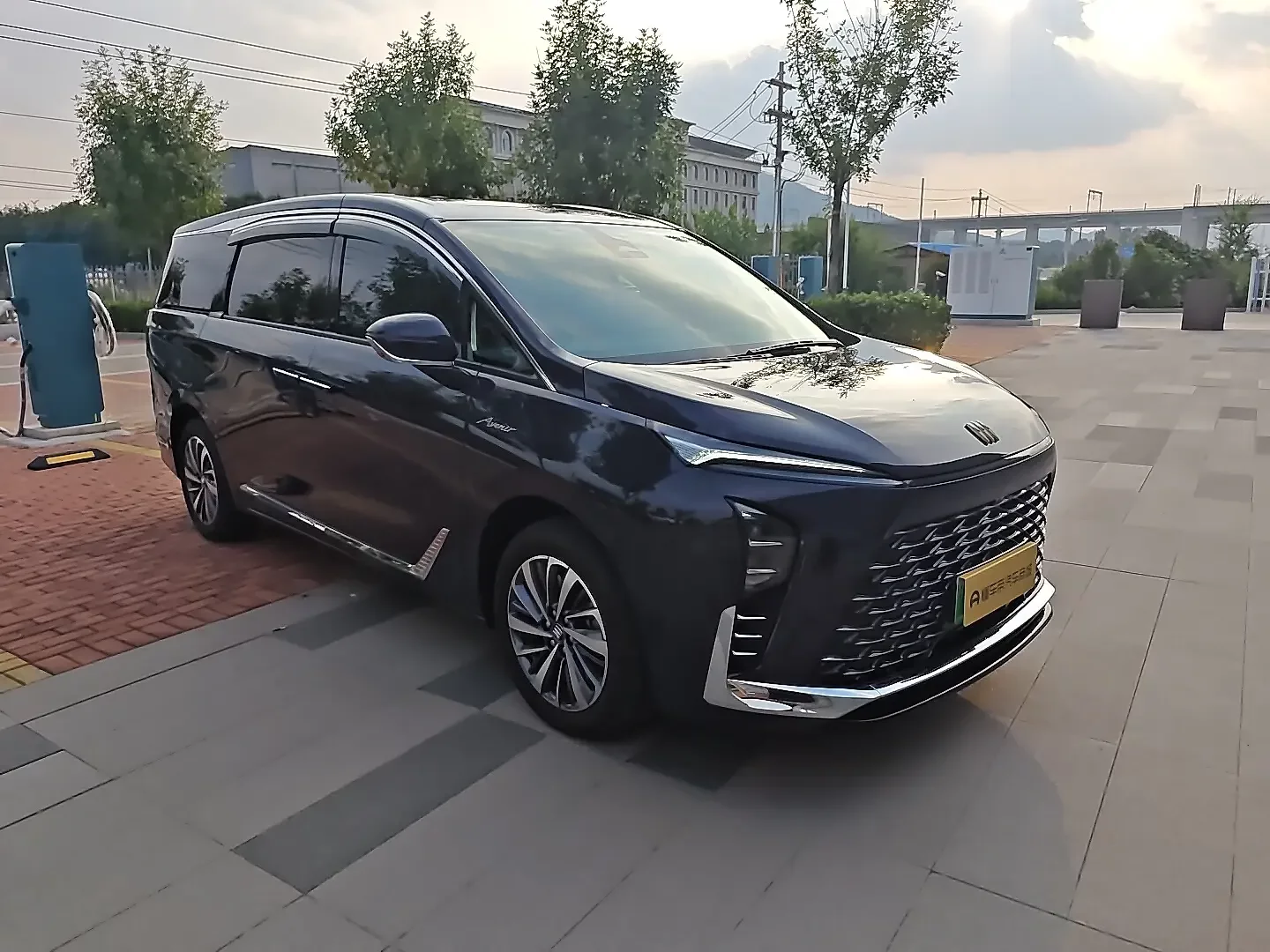 Buick GL8 PHEV