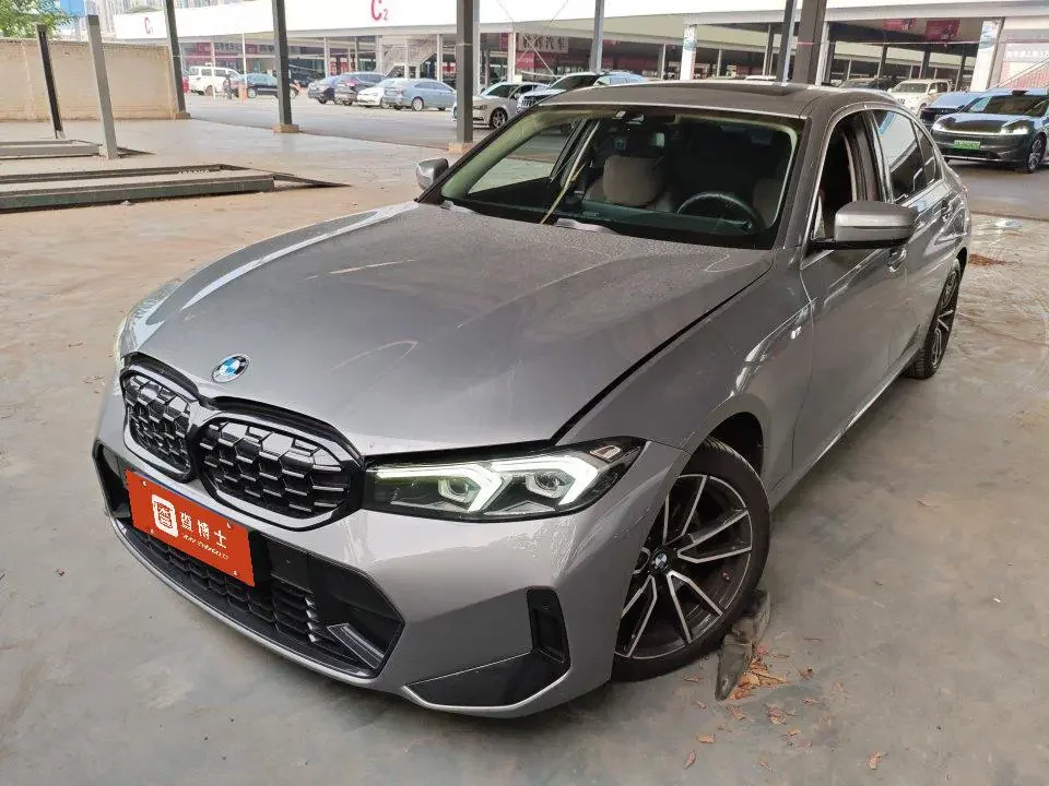 BMW 3-SERIES
