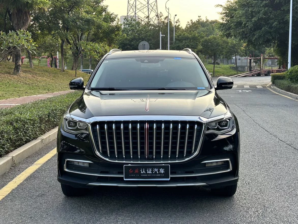 Hongqi HS7