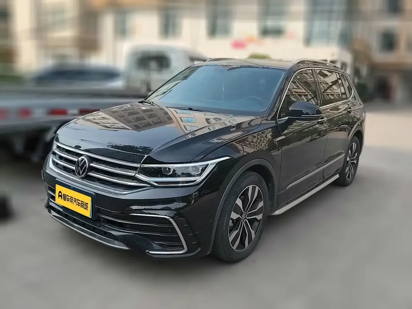 Volkswagen Tiguan L