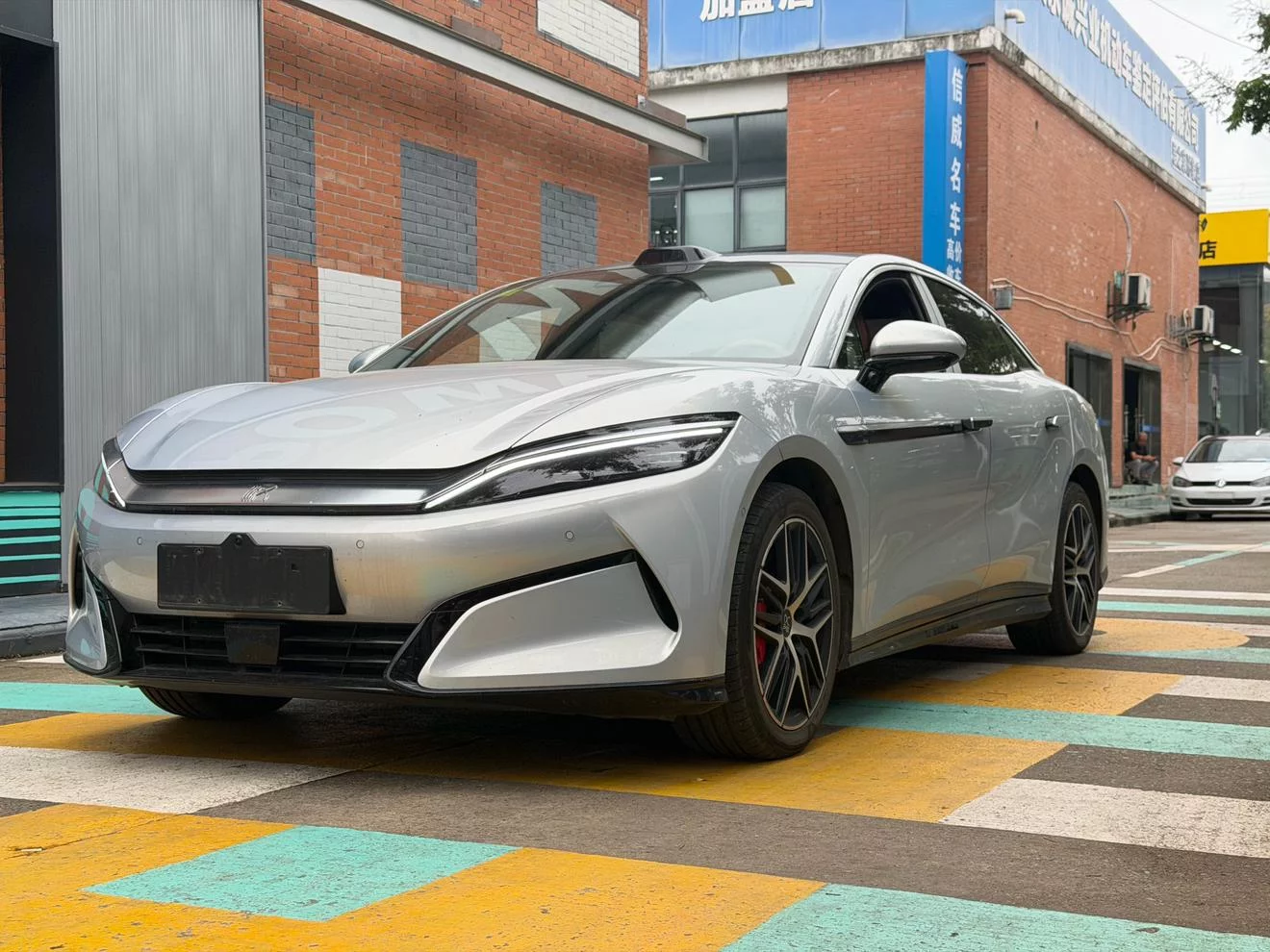 BYD Han L EV