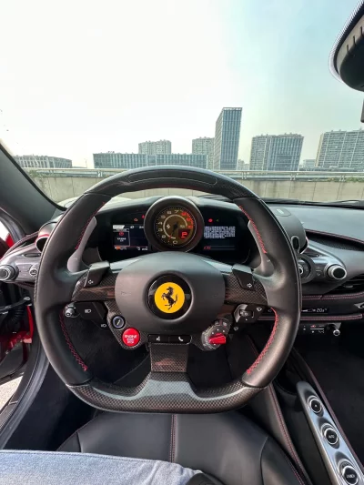 Ferrari F8