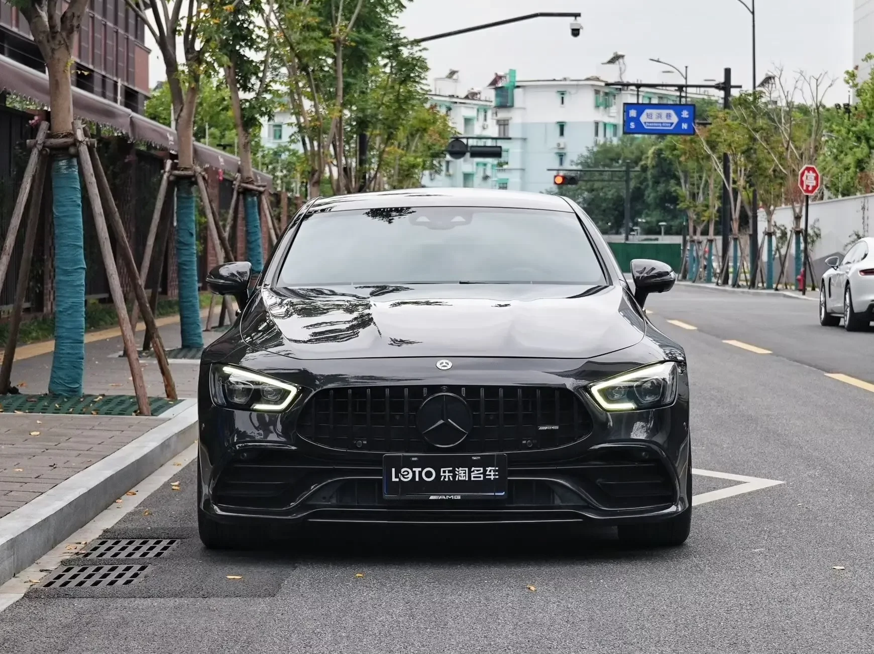 Mercedes-Benz AMG GT  из Китая