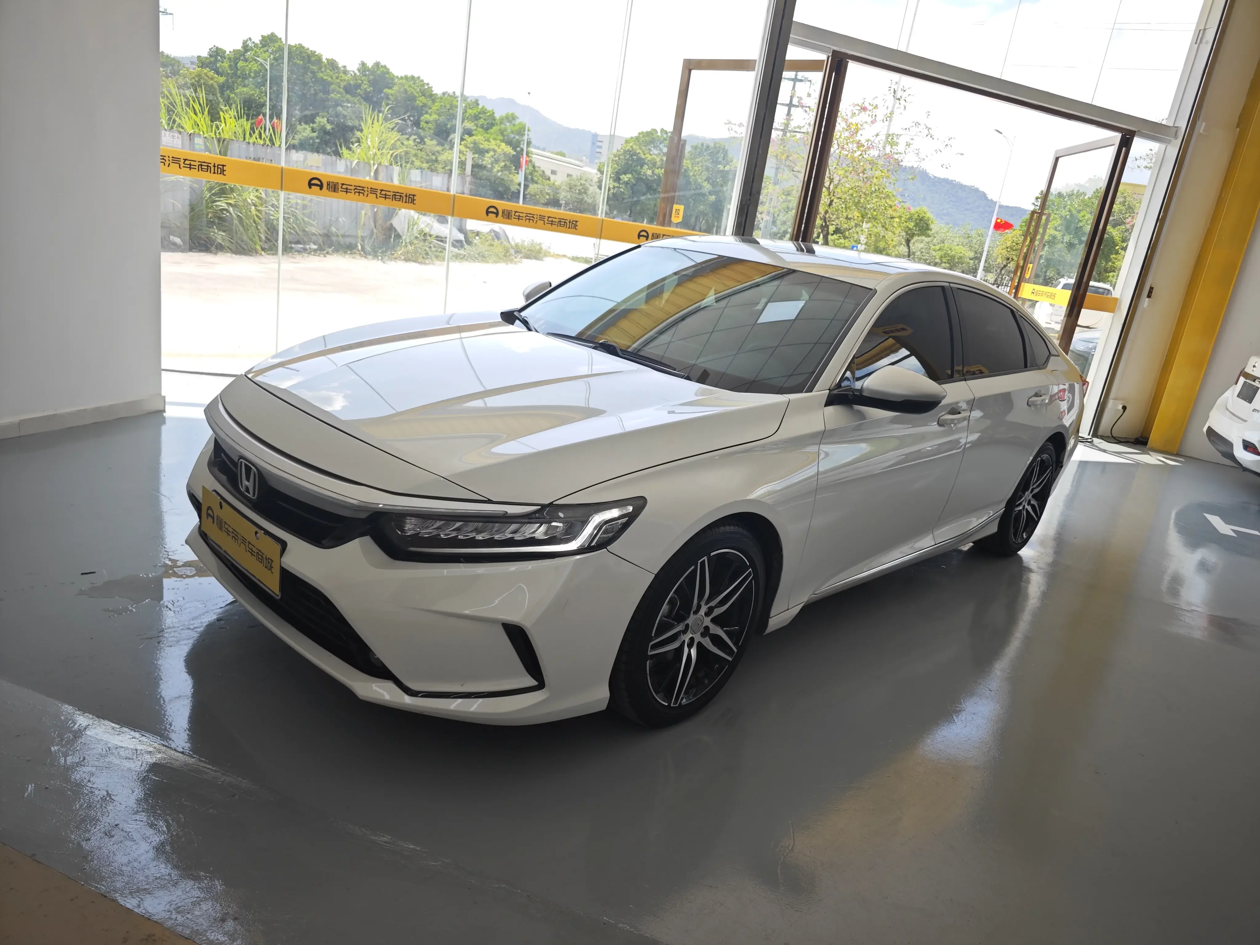Honda Inspire