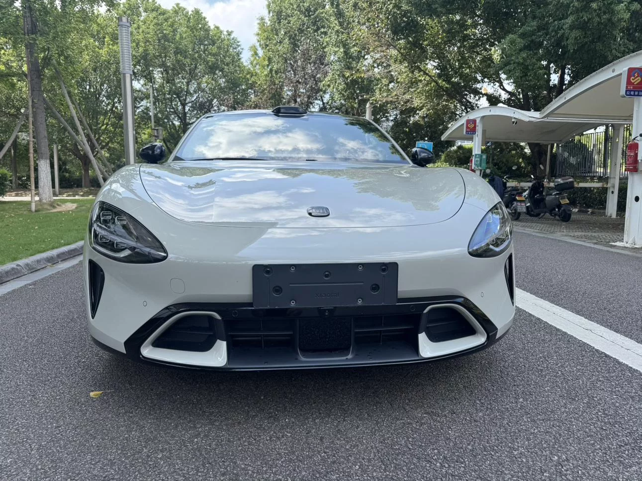 Xiaomi SU7