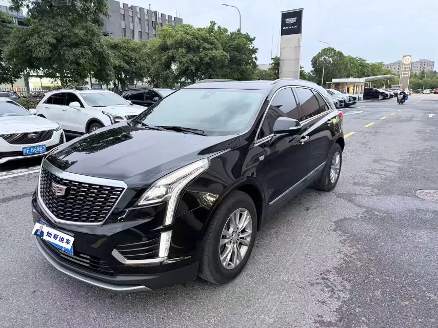 CADILLAC XT5