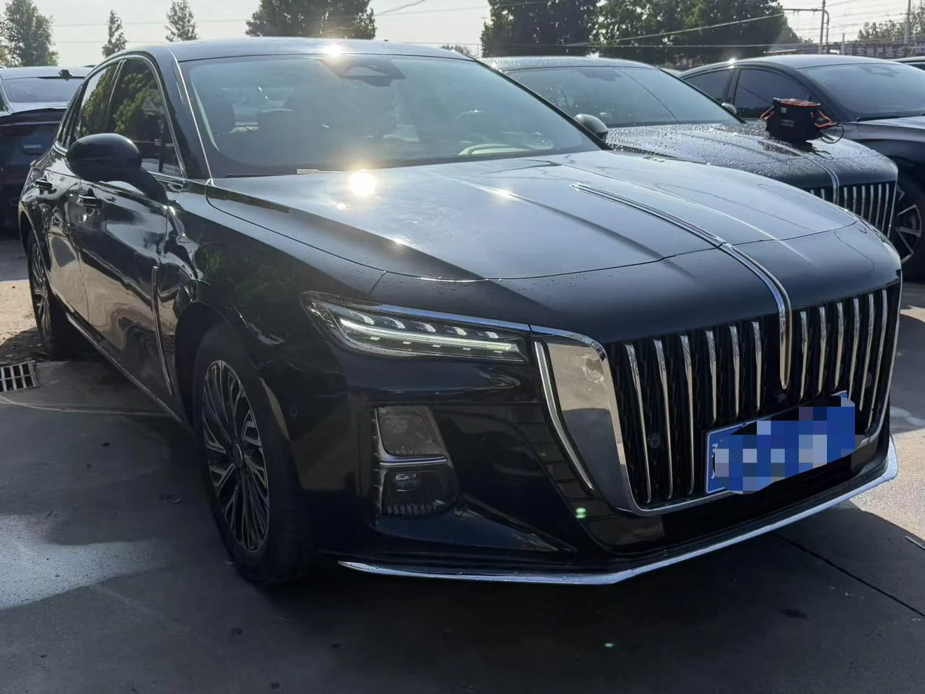 Hongqi H5