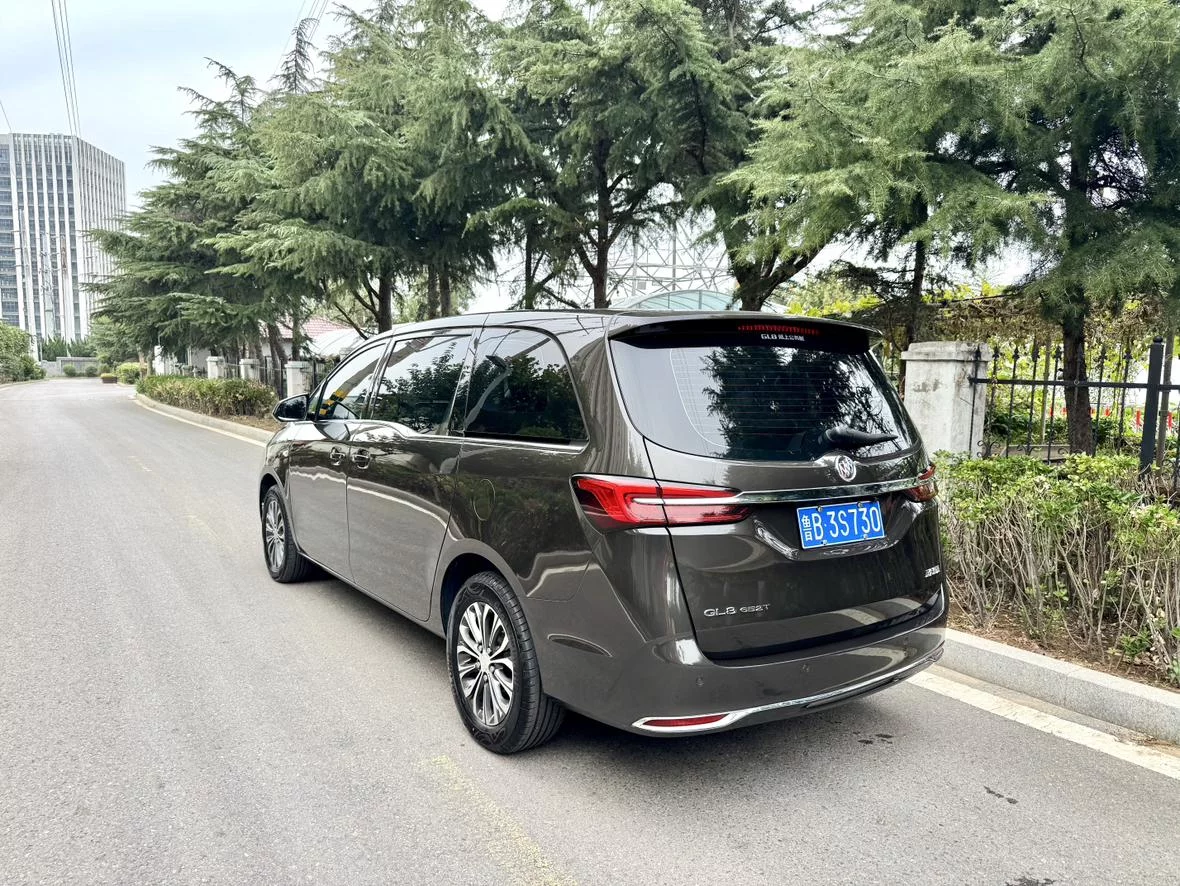 Buick GL8