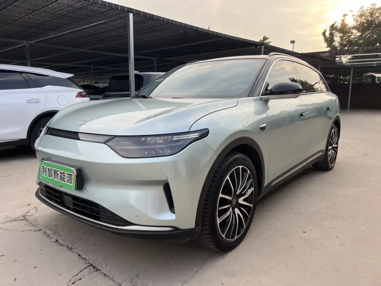 Leapmotor C11