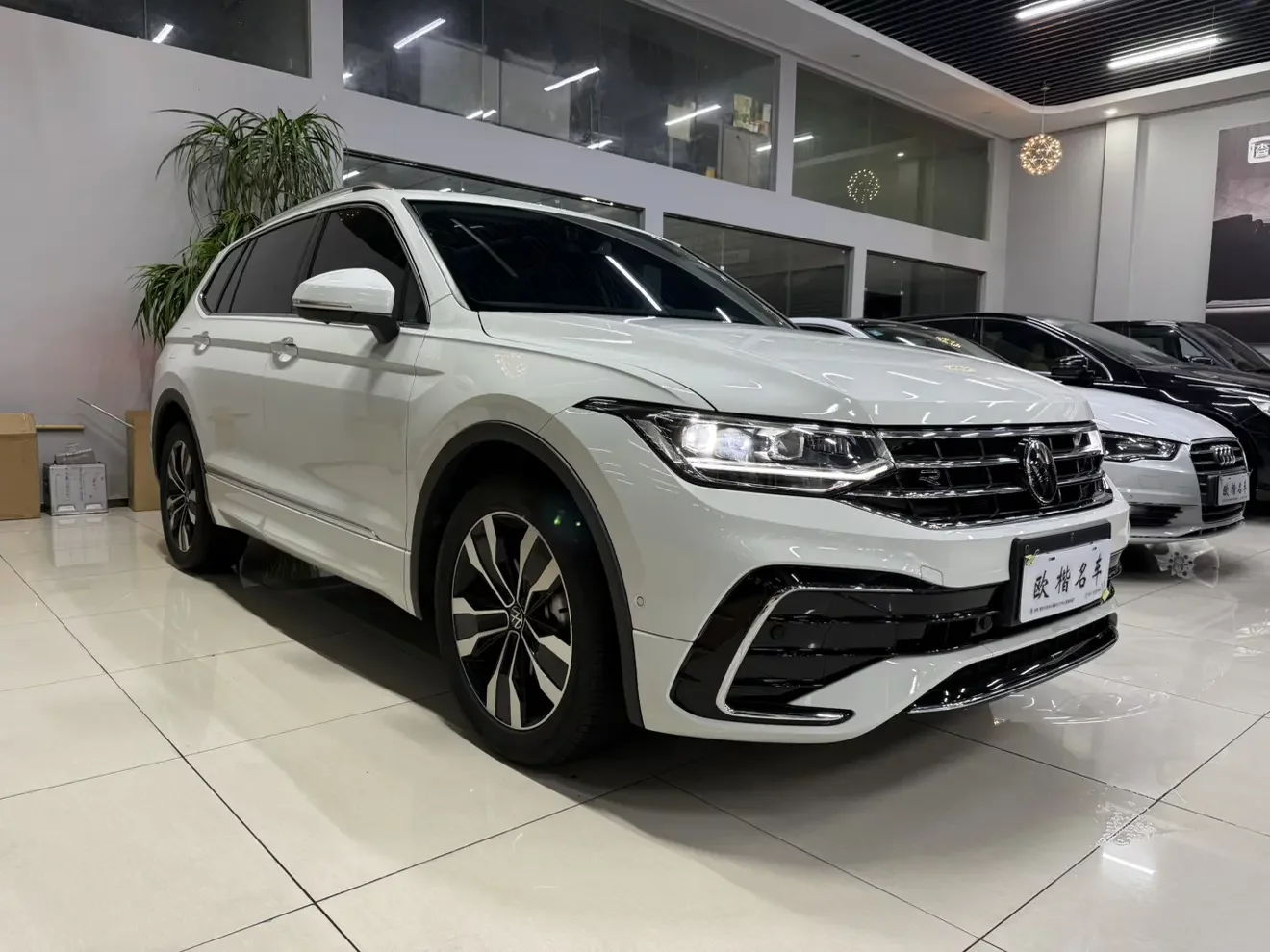 Volkswagen Tiguan L