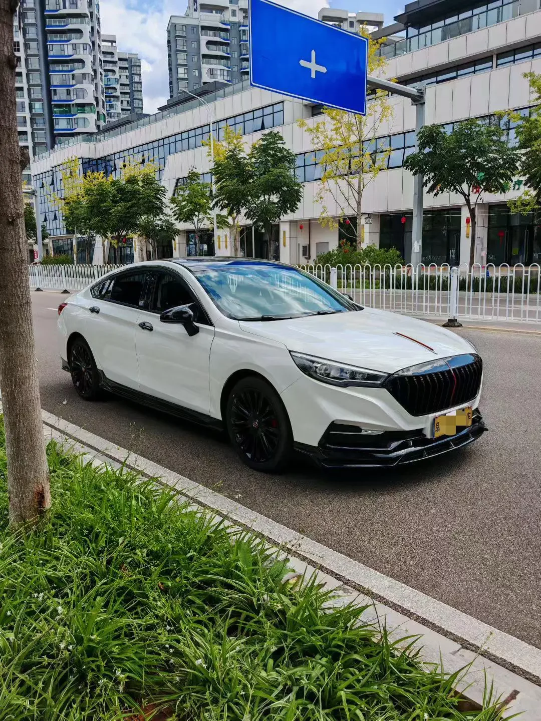 Hongqi H5 classic