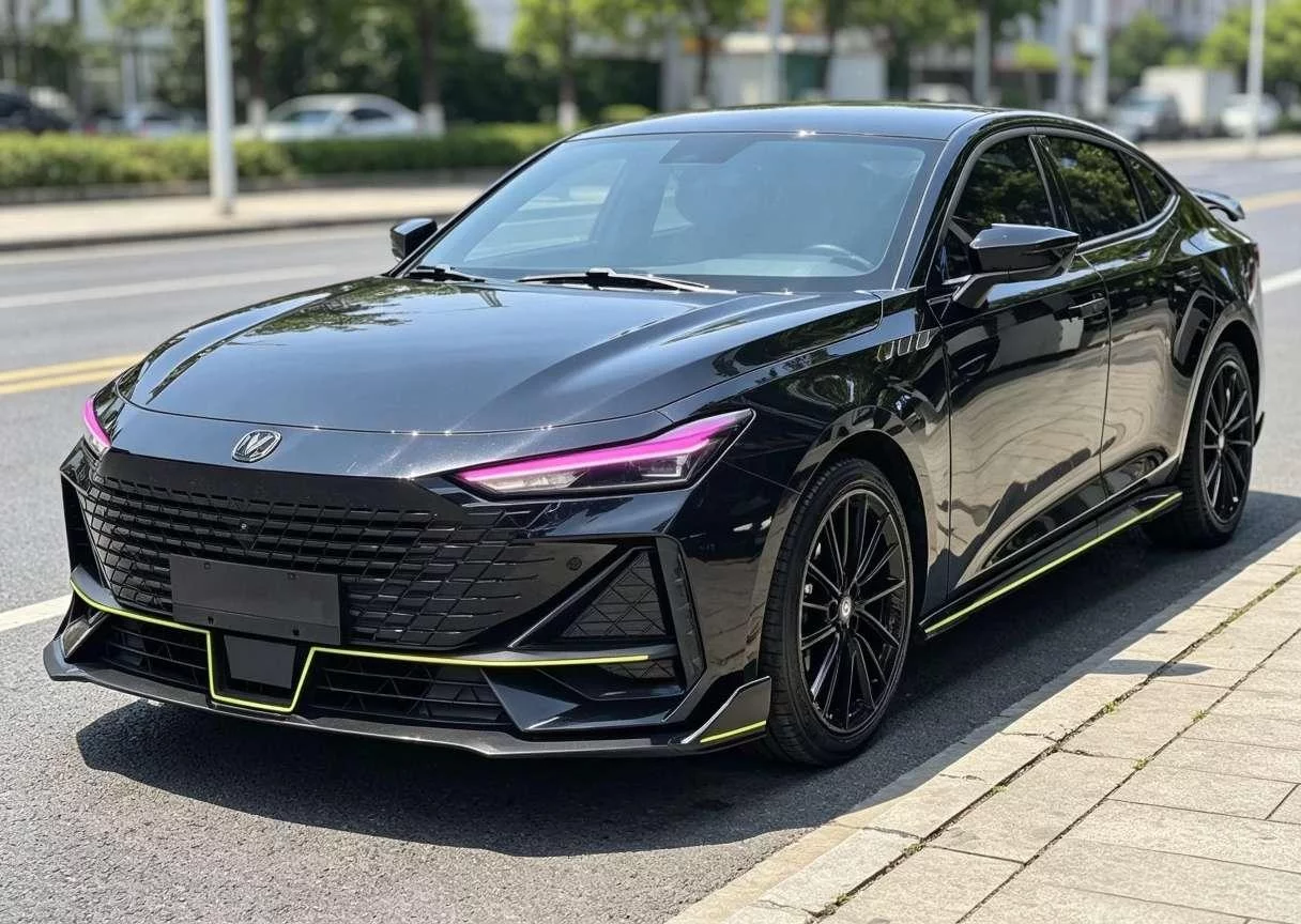 CHANGAN UNI-V