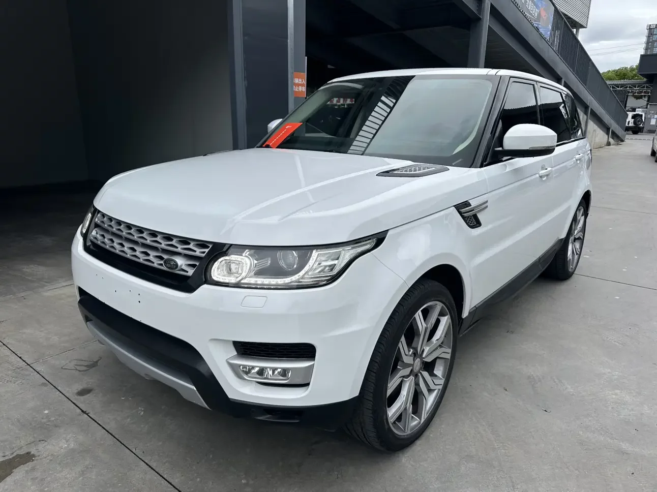 Land Rover Range Rover Sport