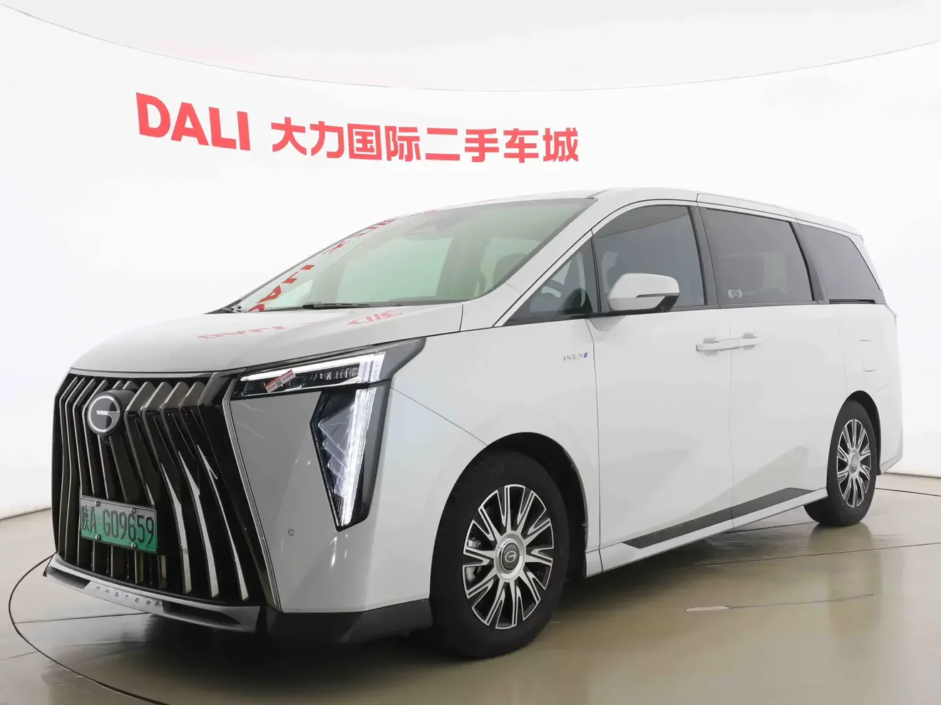 GAC Trumpchi E9 PHEV