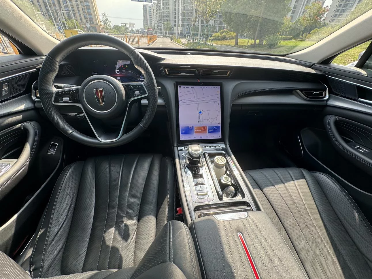Hongqi H5