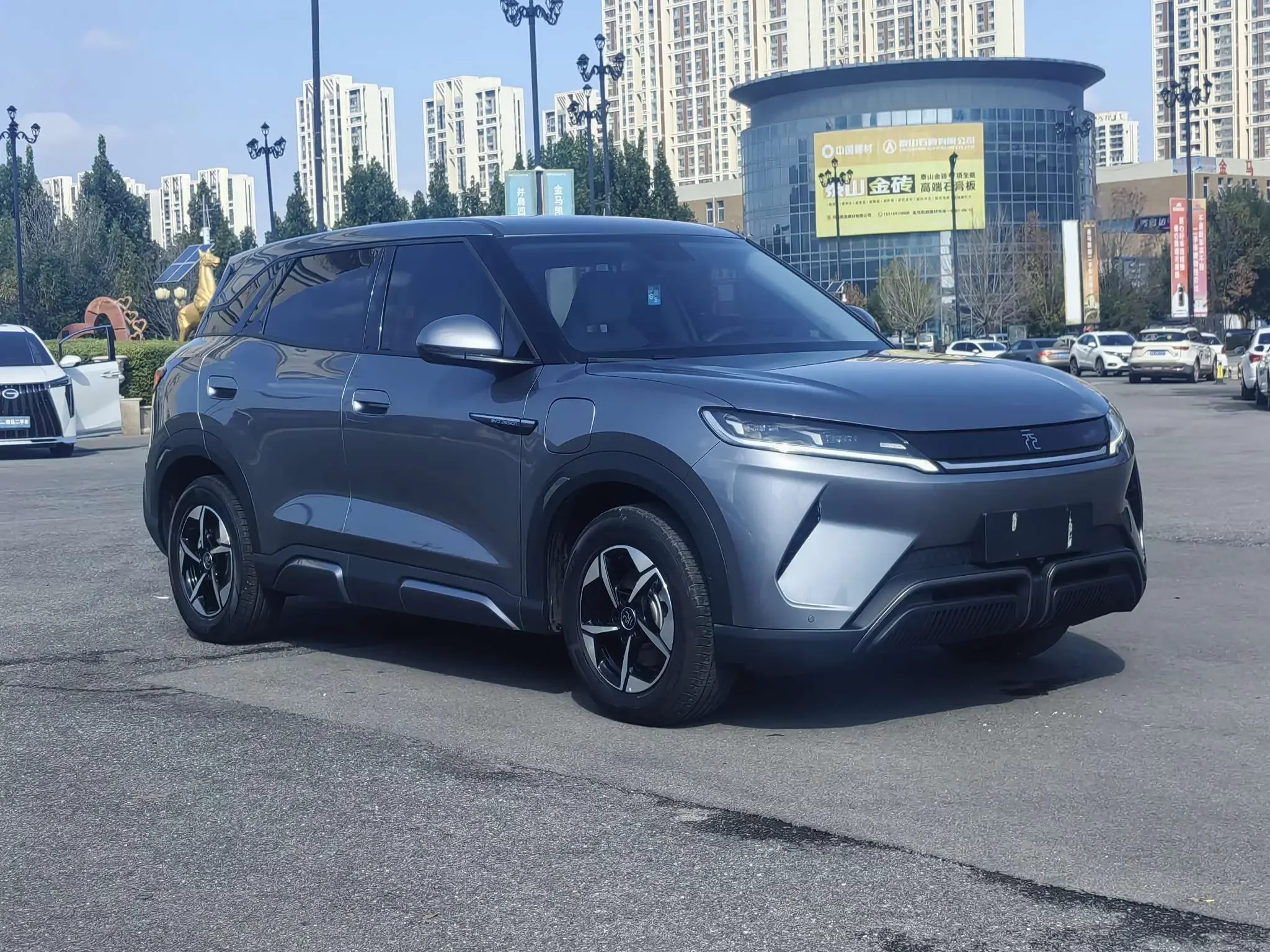 BYD Yuan UP