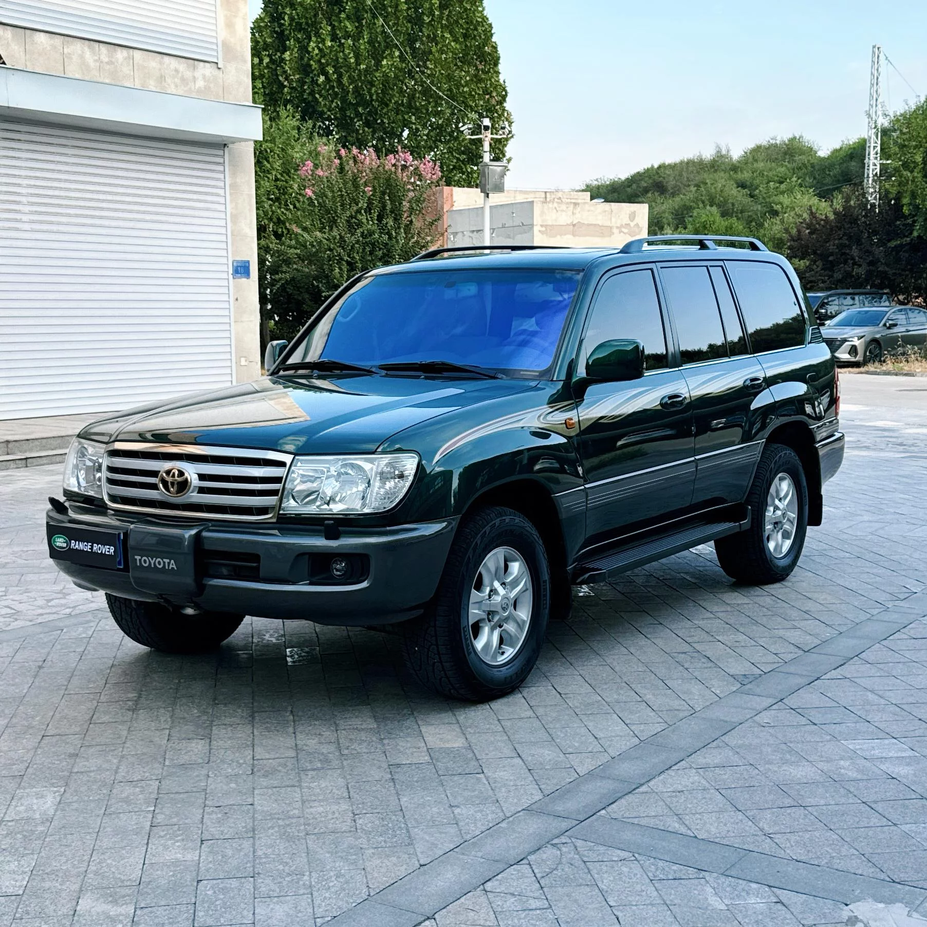 Toyota Land Cruiser